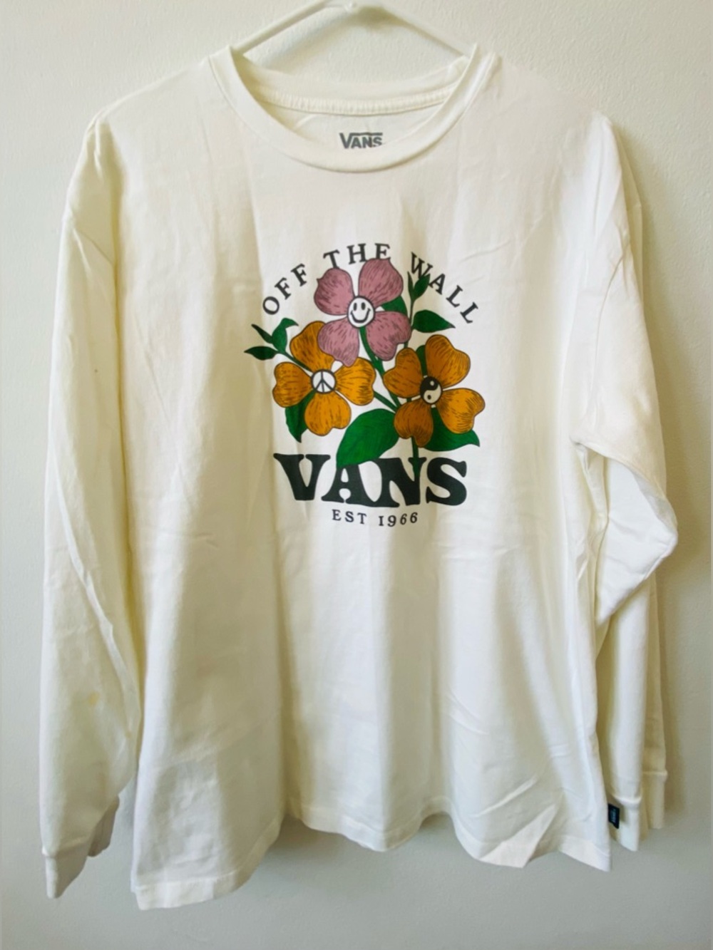Vans "Off The Wall" Floral Long Sleeve Tee - White with Pink & Orange Flowers L